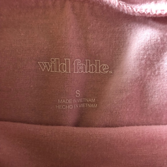 Wild Fable Short Sleeve Crewneck Crop T-Shirt Lot of 2 olive & Pink sz small - Picture 5 of 5